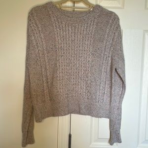 Cable knit pattern sweater